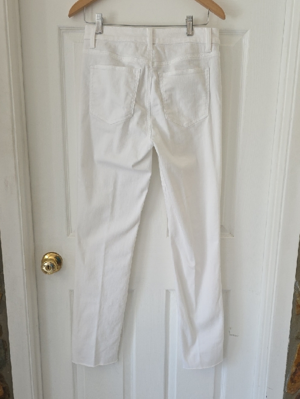 Talbots Straight Leg White Jeans Size 4 - Picture 12 of 16